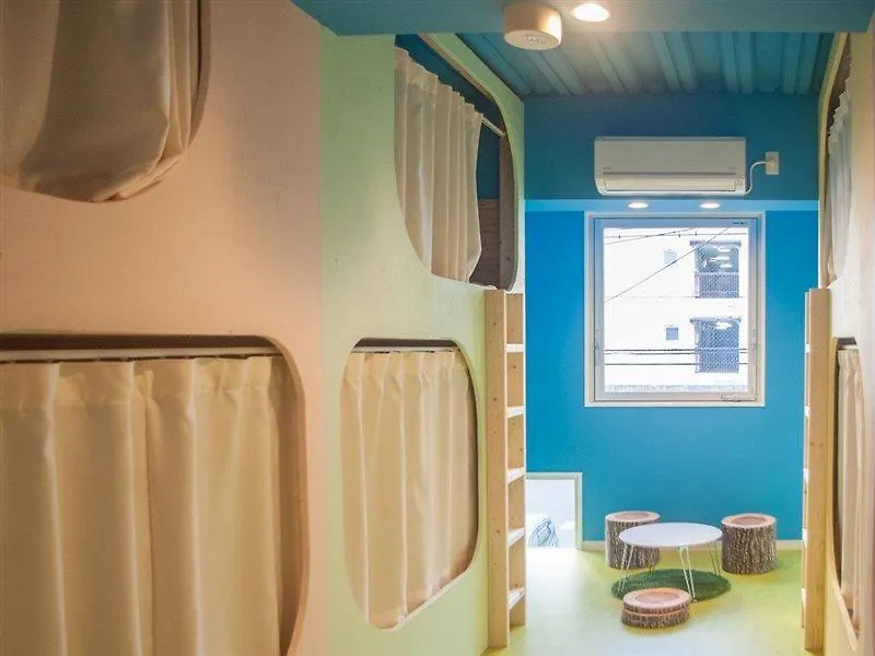 Picnic Hostel Osaka 0*,