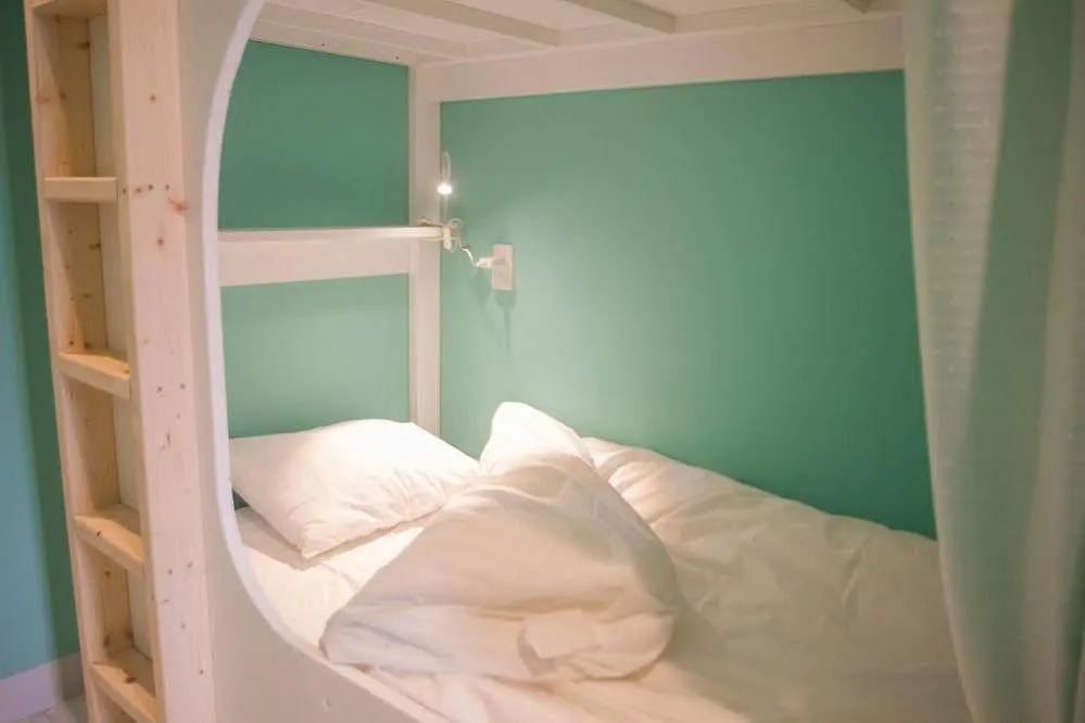 Picnic Hostel Osaka
